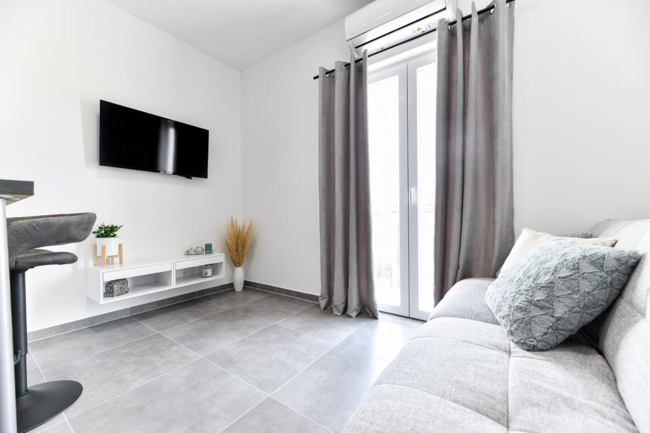 Luxe Apartments ザダル エクステリア 写真